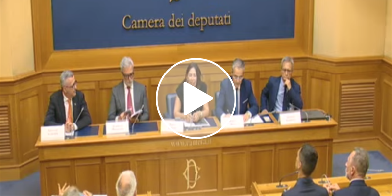 La Camera dei Deputati omaggia a Rodolfo Valentino: segui la diretta