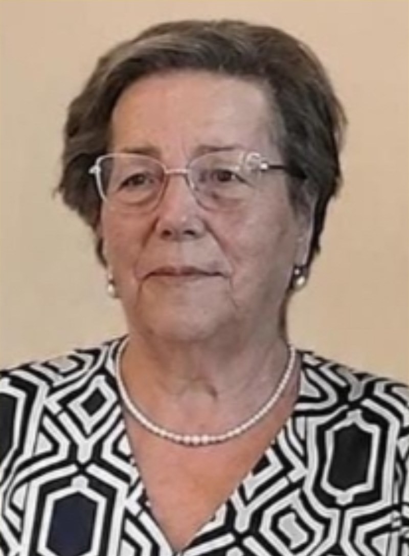 MEMENA OLIVA