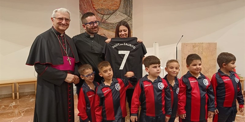 Maria Agata Zaurito, don Alessandro Argentiero e l’arcivescovo Ciro Miniero