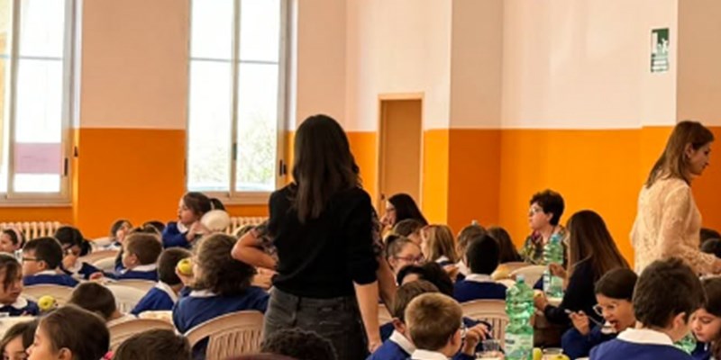 Mensa scolastica , aperte le iscrizioni per l’anno 2026/27
