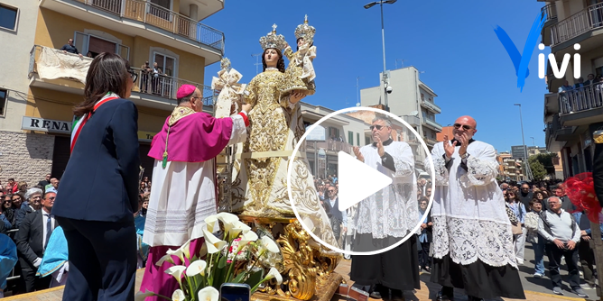 Massafra consegna le chiavi alla sua Patrona