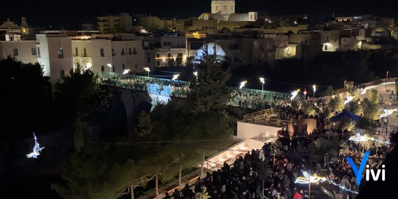 Befana al vigile, domani festa solidale sul lungovalle