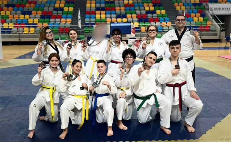 Grande successo a Policoro: 20 medaglie per la International Taekwondo Cirillo