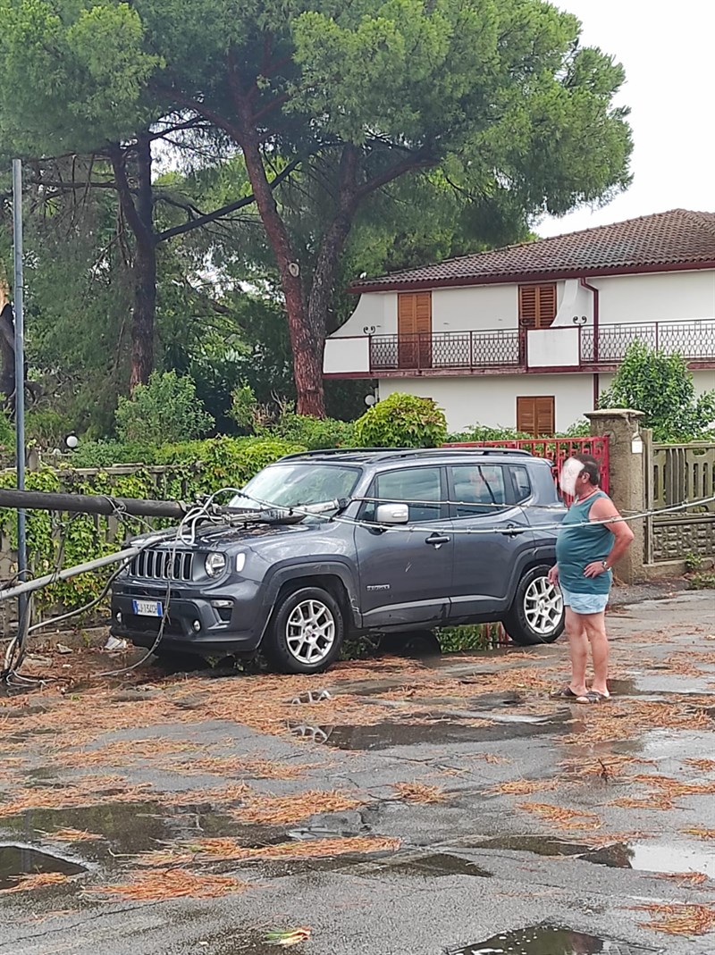 Violento temporale su Marina di Ginosa