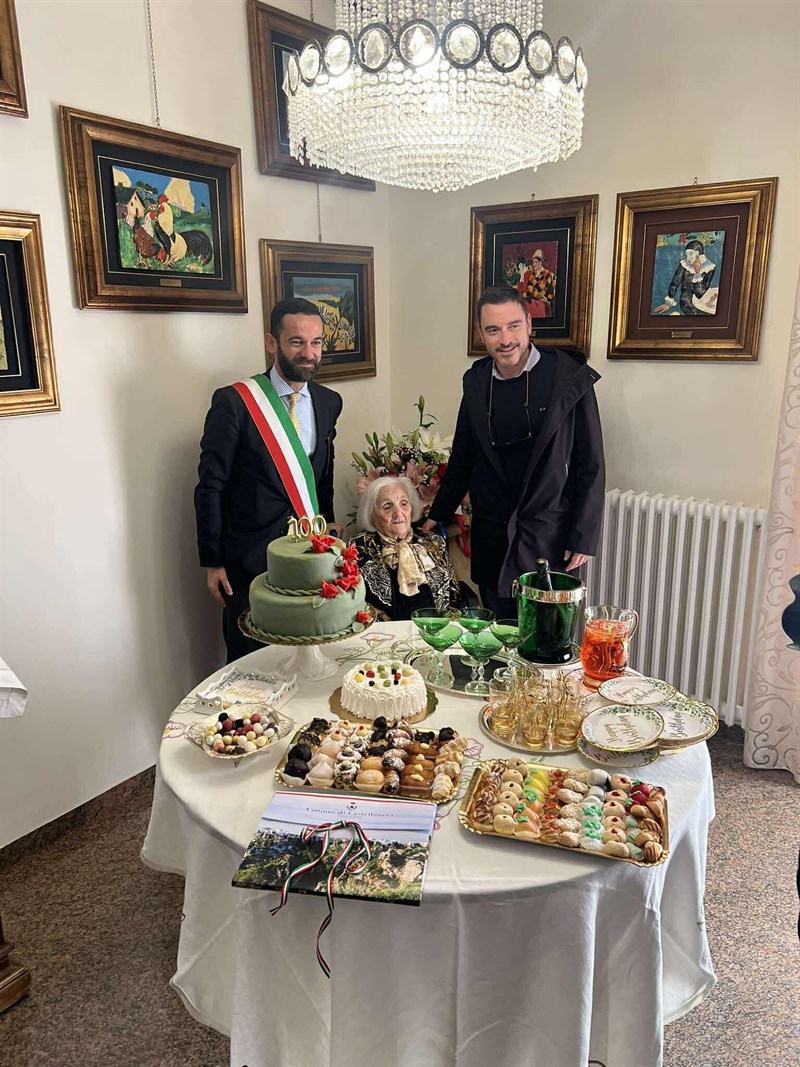 Buon compleanno a Giuseppa Rodia (100 anni)
