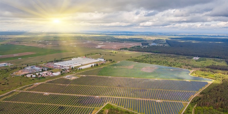 Energia condivisa e bollette leggere: la rivoluzione «CerConTe» arriva in Puglia