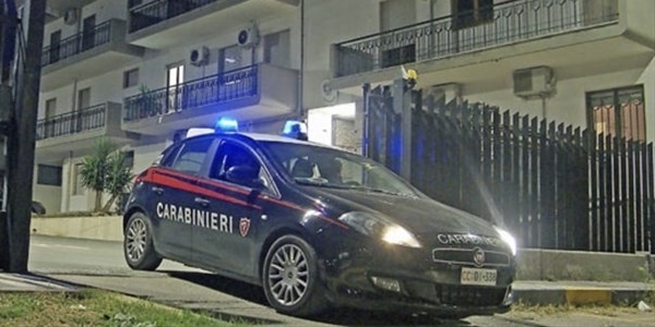 Rapina aggravata: un arresto e due denunce