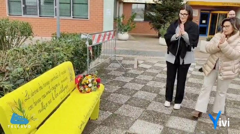 Inaugurata la "Panchina Gialla"