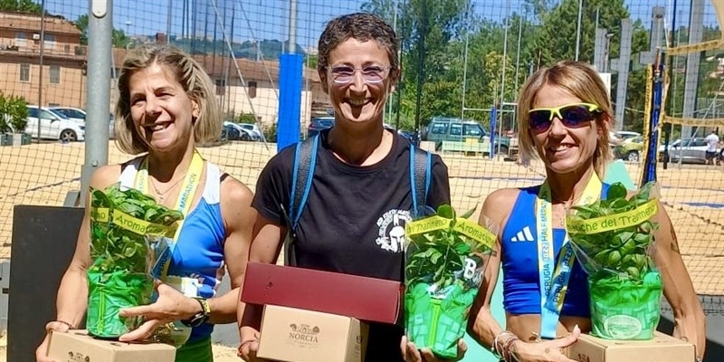Massafra sul podio in Umbria con la prof. Marisa Russo