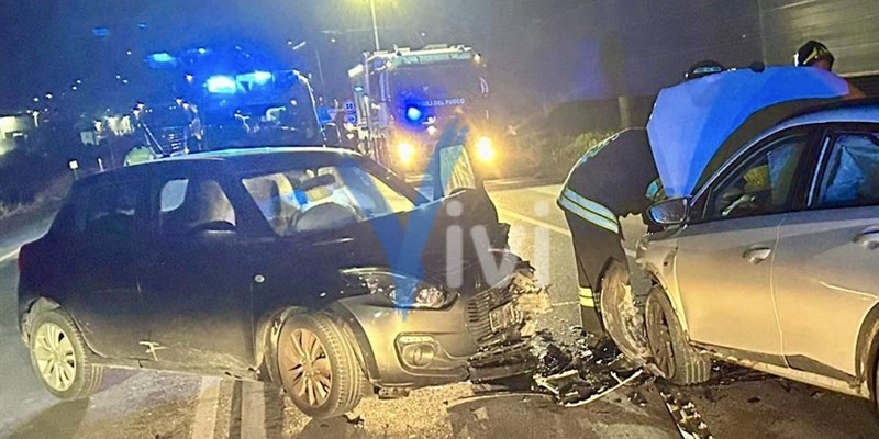 Scontro sulla statale 7 Appia: due auto coinvolte