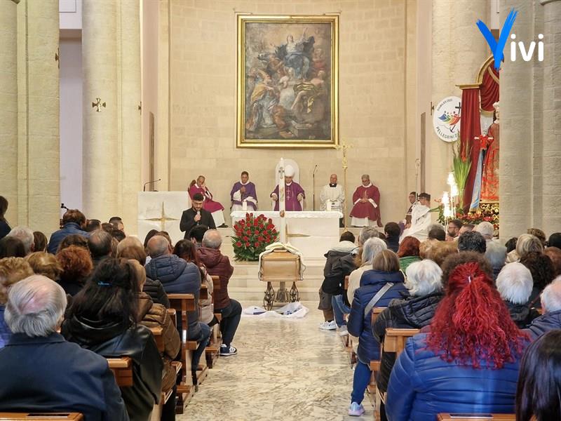 Il funerale di don Domenico Affortunato