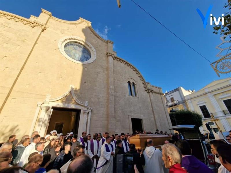 Il funerale di don Domenico Affortunato