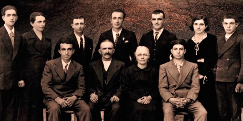 Famiglia Cervi Famiglia Cervi