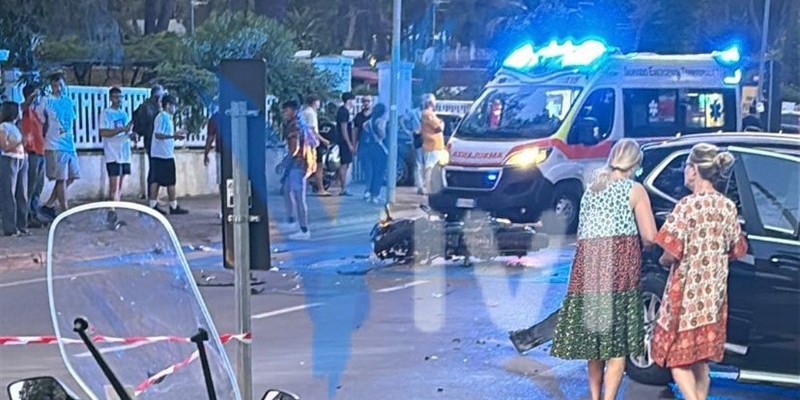 Auto vs moto su viale dei Pini: scontro violento a Castellaneta Marina
