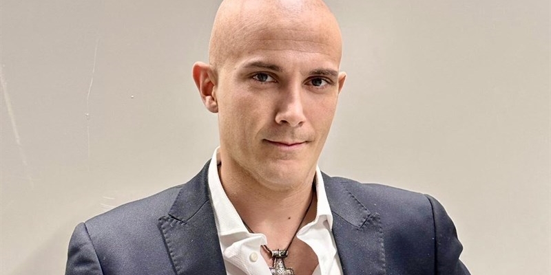 Il produttore Marco De Antoniis a Castellaneta per presentare il suo libro