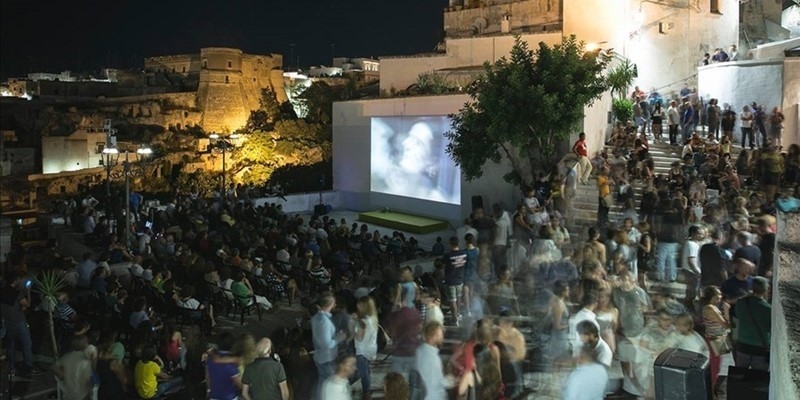 Vicoli Corti compie 20 anni. Dal 19 al 24 agosto a Massafra torna lo storico festival