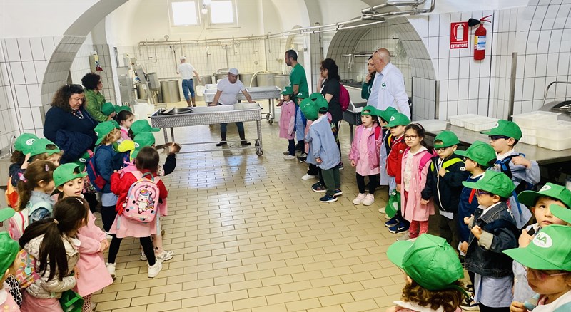 Latte e derivati, dal pascolo al piatto: prosegue “Scuola in Fattoria”