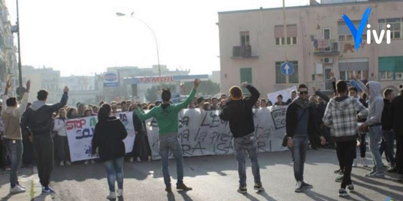 Troppe criticità: gli studenti delle scuole di Castellaneta scendono in piazza