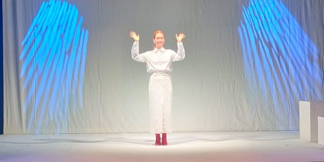 Cristiana Capotondi al teatro Resta con "La vittoria è la balia"