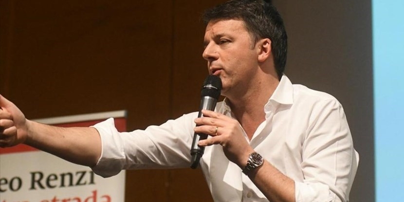 Renzi a Taranto presenta "Palla al centro. La politica al tempo delle influencer"