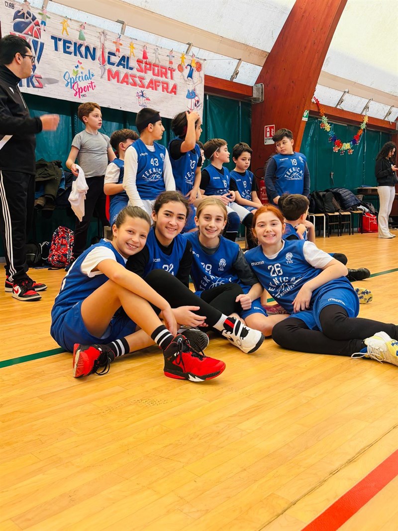 Minibasket e colori: il successo della Coppa Carnevale
