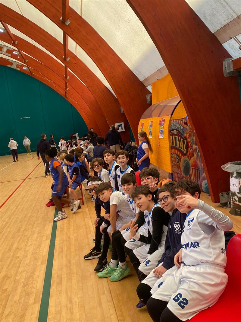 Minibasket e colori: il successo della Coppa Carnevale