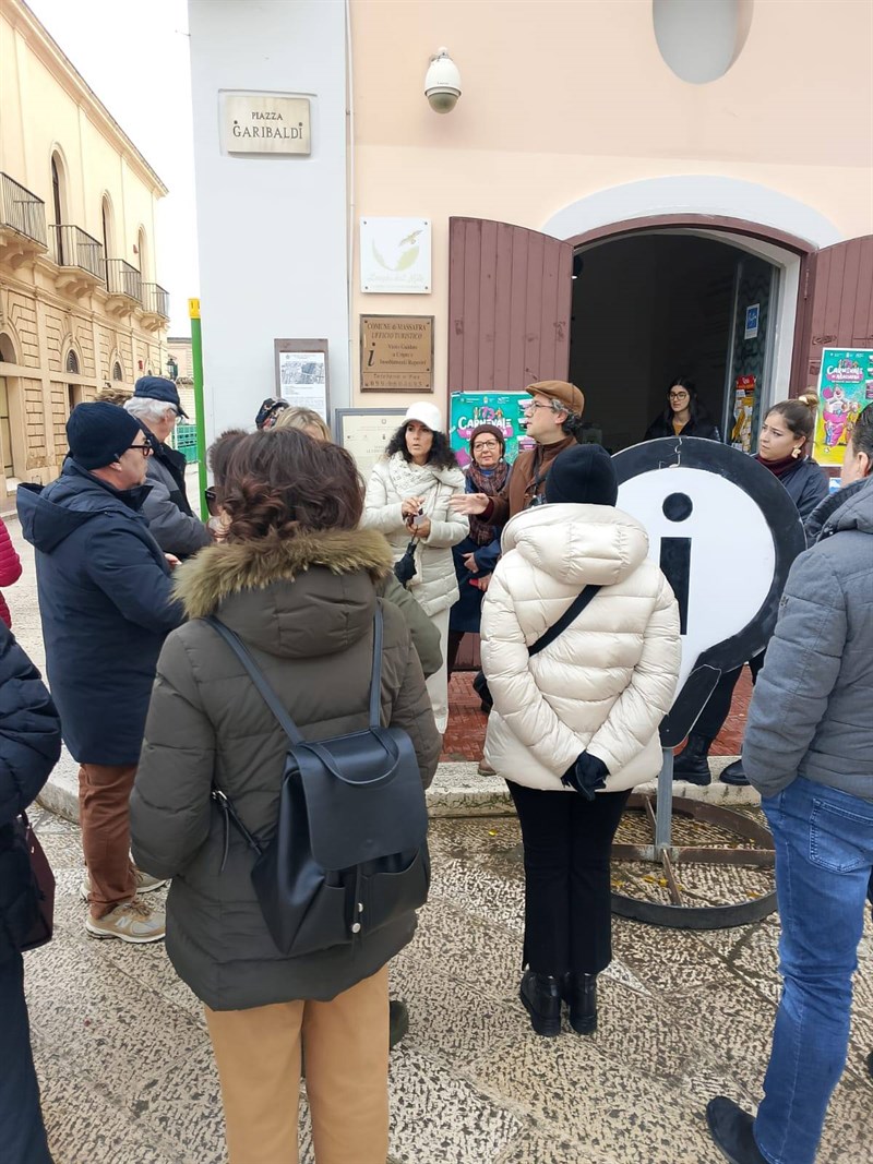 Migliaia di visitatori al Carnevale: la città fa il pieno