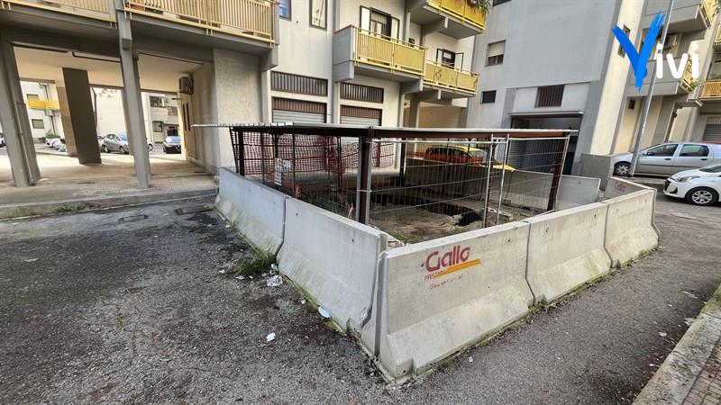 La voragine in via Pisacane