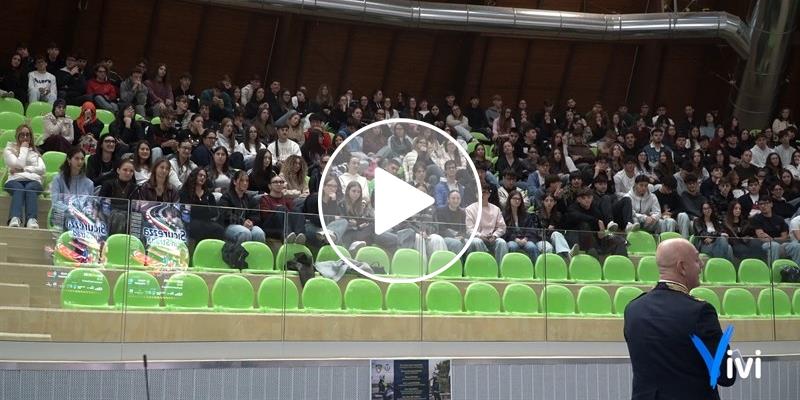Sicurezza in strada: a Massafra un incontro con gli studenti