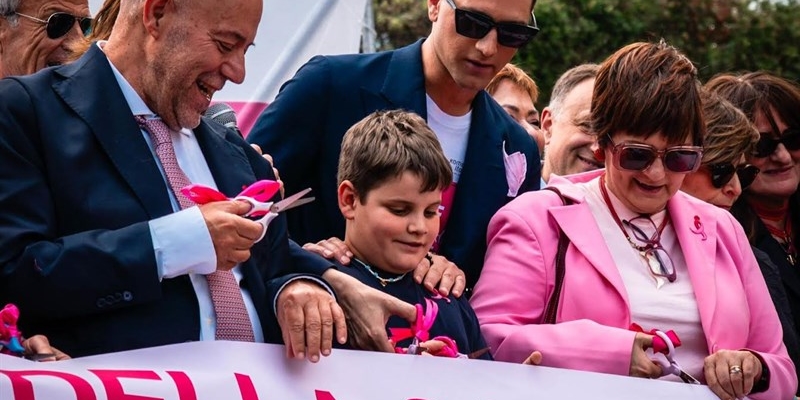Fabio Mancini ha inaugurato il Villaggio della Race for the Cure a Bari