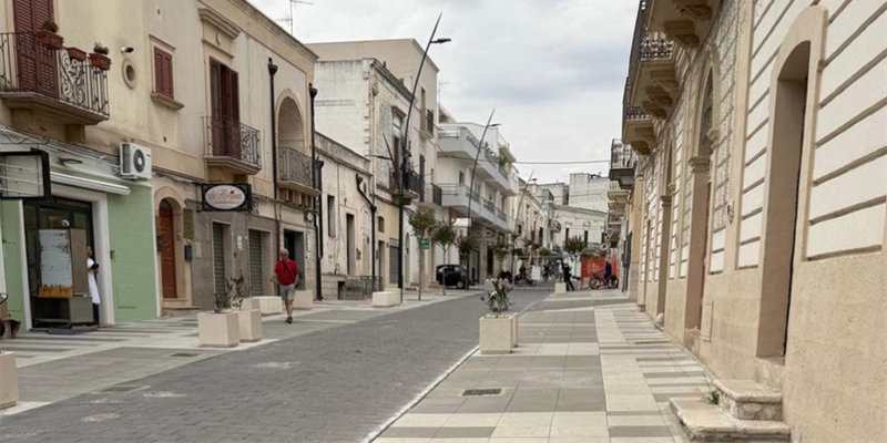 Via Roma, pace fatta tra sindaco e commercianti: chiusa la vertenza