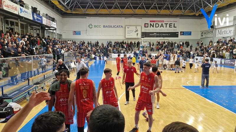 Impresa folle della Valentino Basket Castellaneta