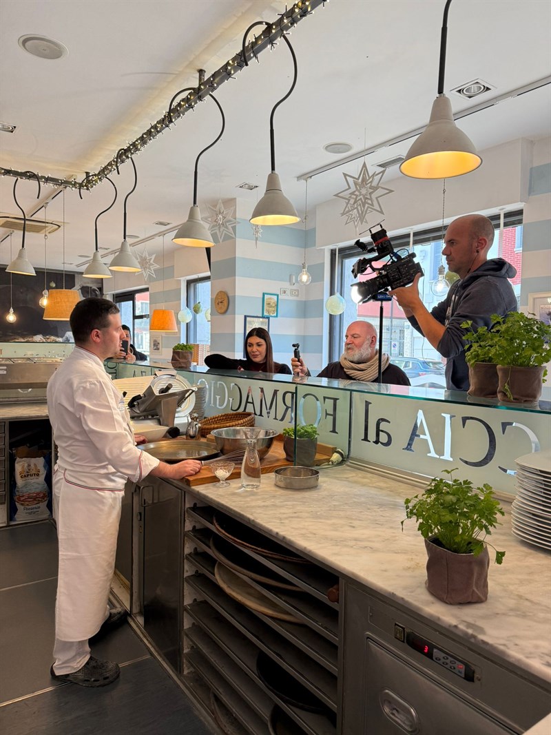 le riprese di "Studio Aperto Mag"