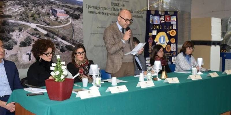 Successo per il libro "Ipogei 4.0" presentato dal Lions Club Massafra-Mottola