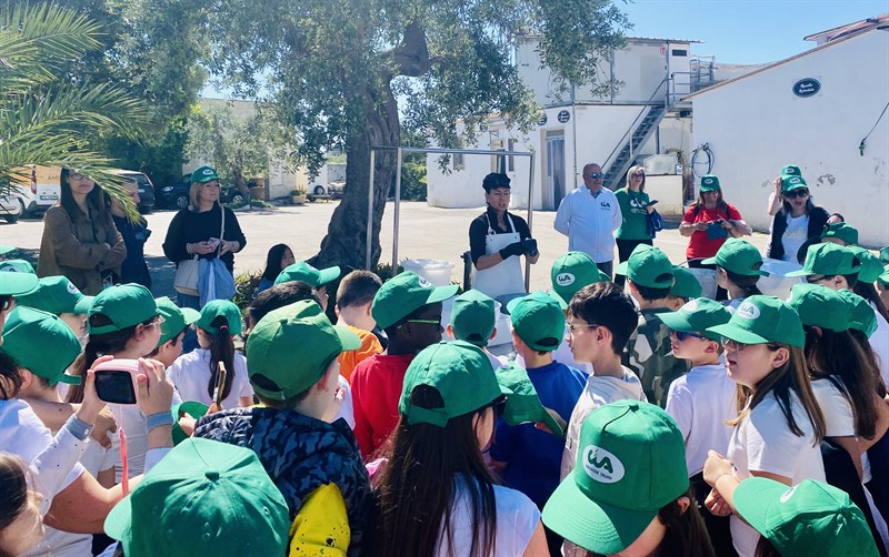 “Scuola in Fattoria”, a “Masserie Amodio” la lezione ha il sapore di libertà