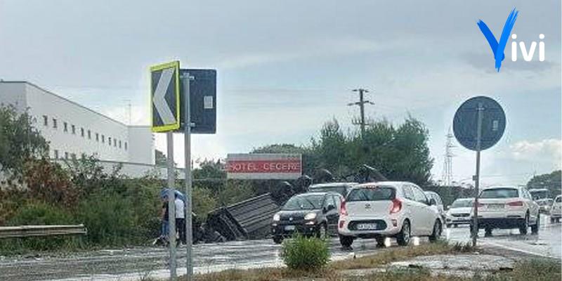 Incidente sulla strada statale 100