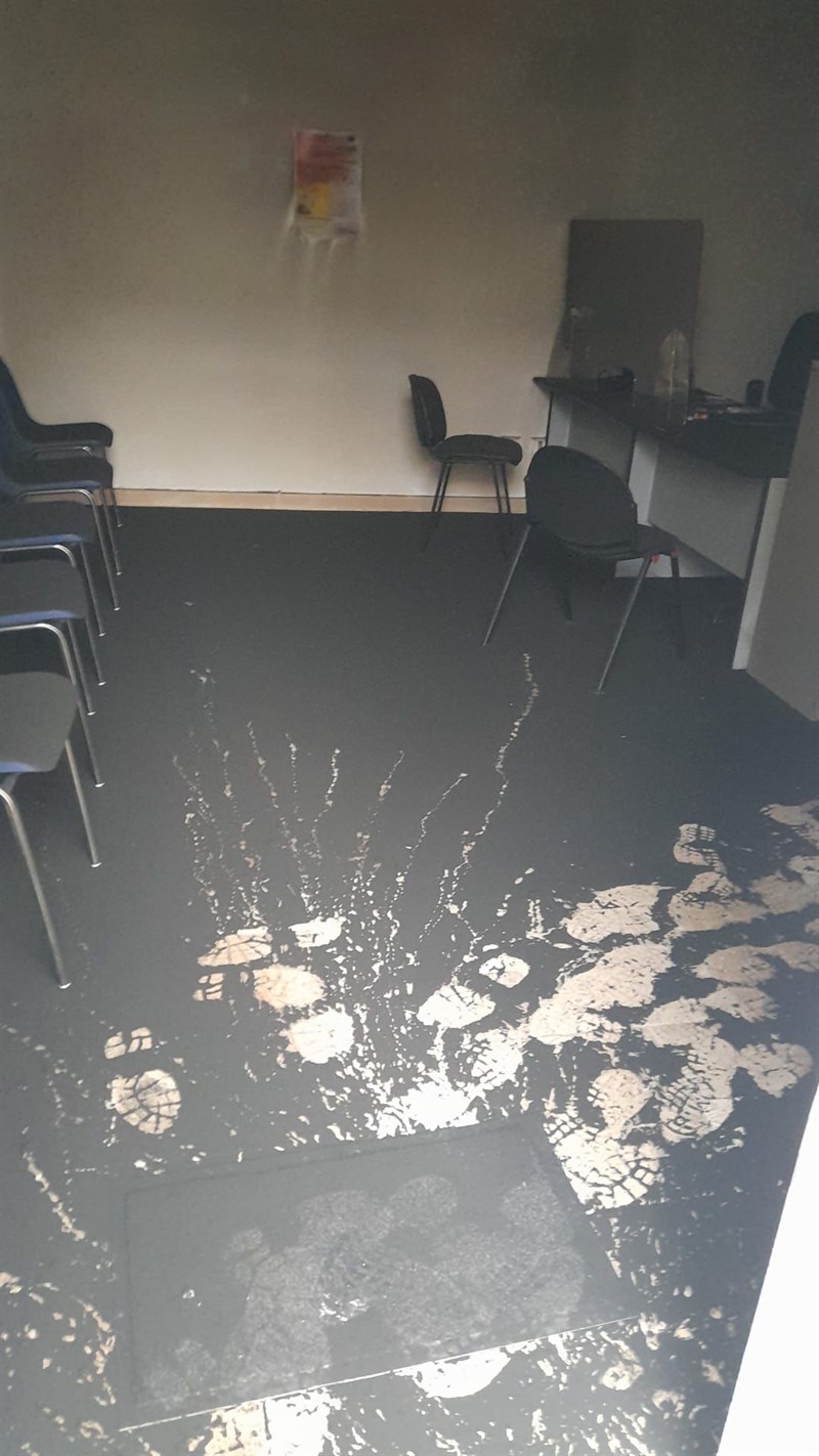 Cortocircuito in Municipio