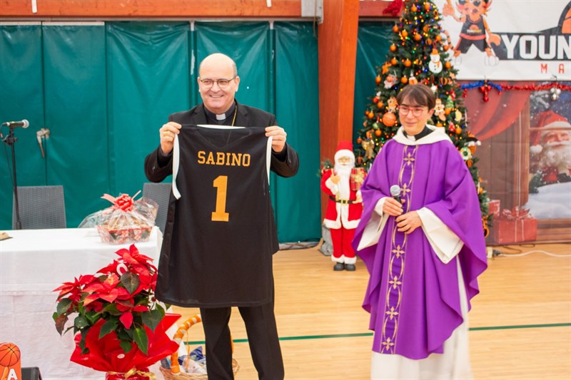 Fede e sport, messa degli atleti nella tensostruttura della scuola Andria
