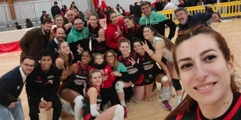 Selfie vittoria per Volley Castellaneta