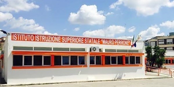 Al “Mauro Perrone” con le risorse Pnrr si costruisce il futuro