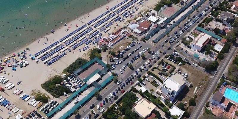 Castellaneta Marina: stessa spiaggia, stesso mare... diverse modalità di parcheggio