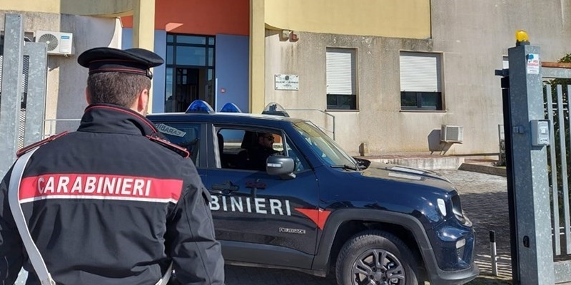Ladri in un'azienda agricola di Laterza: titolare ferito, presi i responsabili