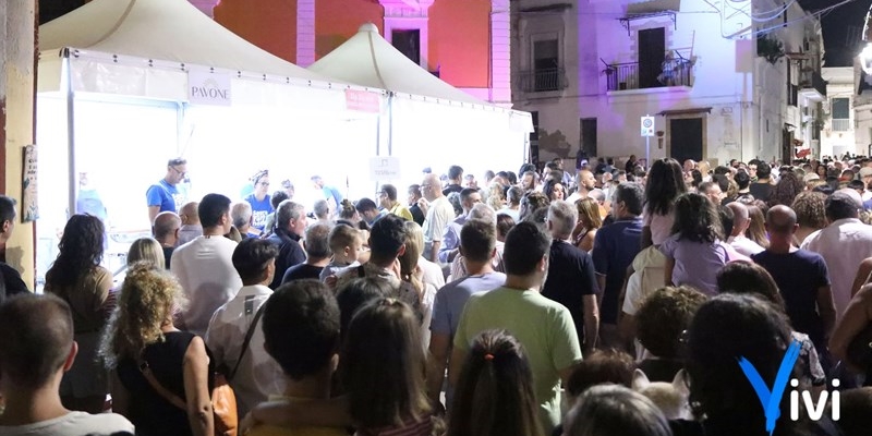 Dal folklore alla scena urban:  la 21ª Sagra da Far’nèdd’ accende Castellaneta con 9 spettacoli dal vivo