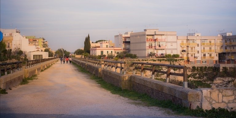 Cannabis medica, a Palagianello la presentazione del libro di Rita D’Onghia