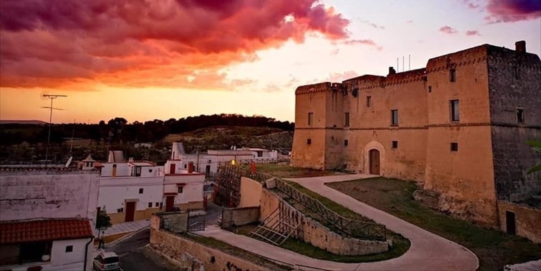 Colori di parità: l’arte che unisce i generi