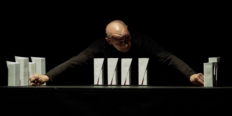 Castiglioni porta “I Persiani” al teatro Resta