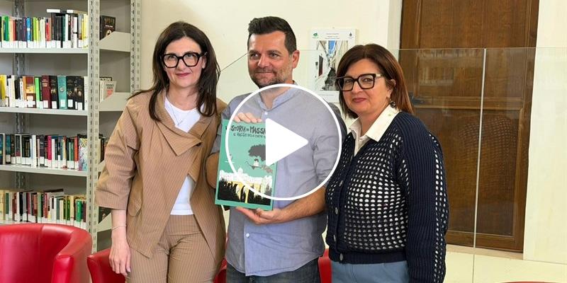 La storia di Massafra a fumetti con la civetta Tina