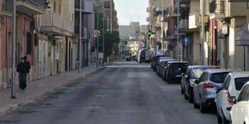 Viale Marconi: il Comune ordina lo sgombero di un locale
