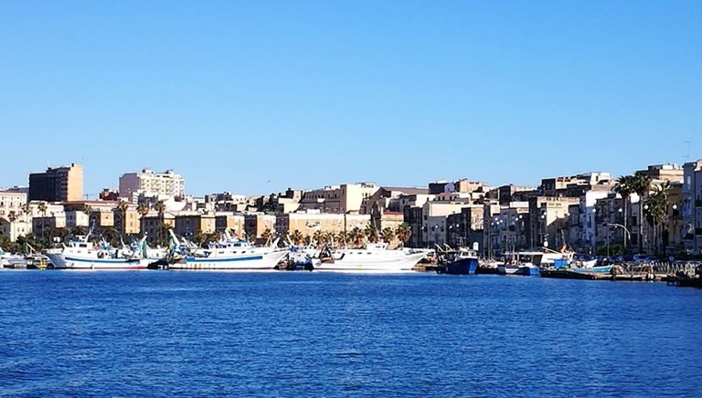 Taranto dal mare Taranto dal mare